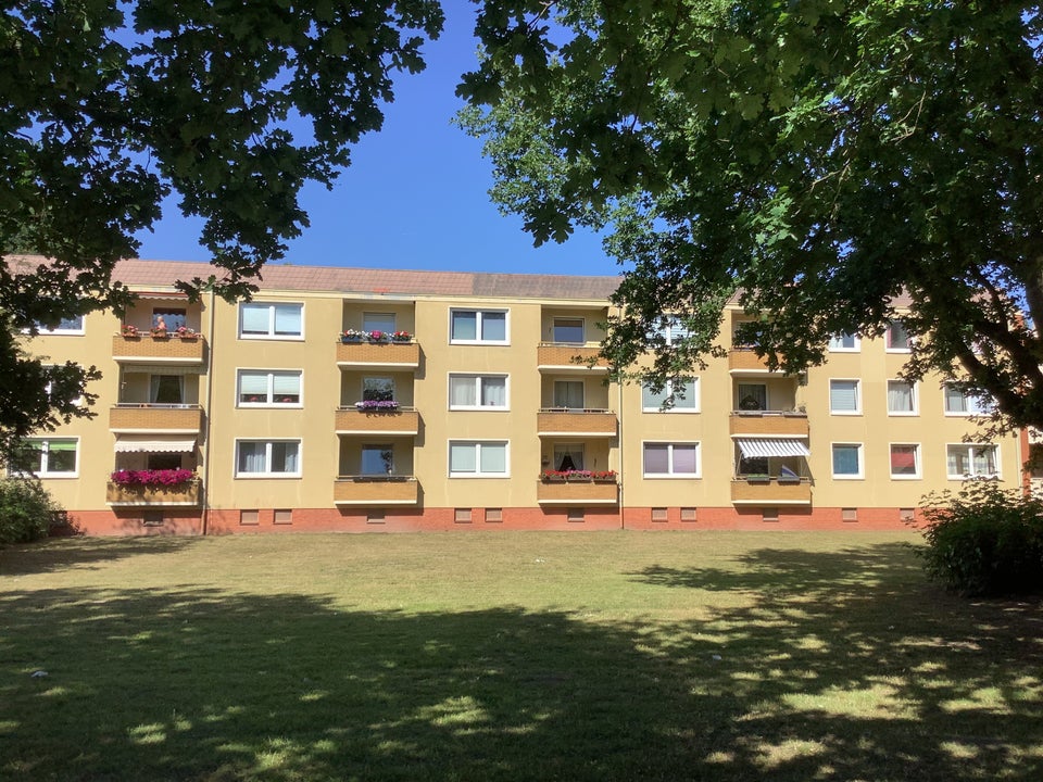 Schöne 3-Zimmer-Wohnung mit Balkon - Photo 2