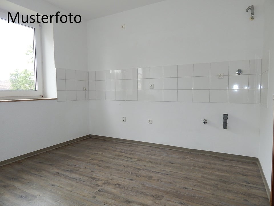 Gut geschnittene 2-Zimmer-Wohnung mit neuem Badezimmer - Photo 3