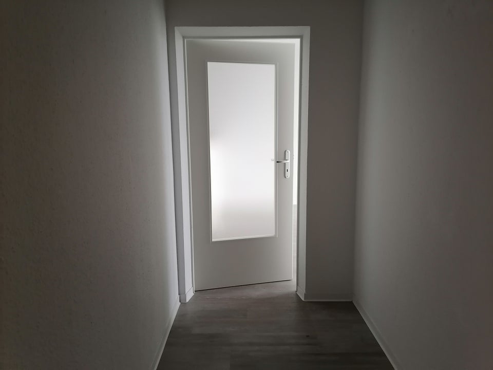 Schöner Wohnen in dieser praktischen 2-Zimmer-Wohnung mit Balkon und offener Küche - Foto 5