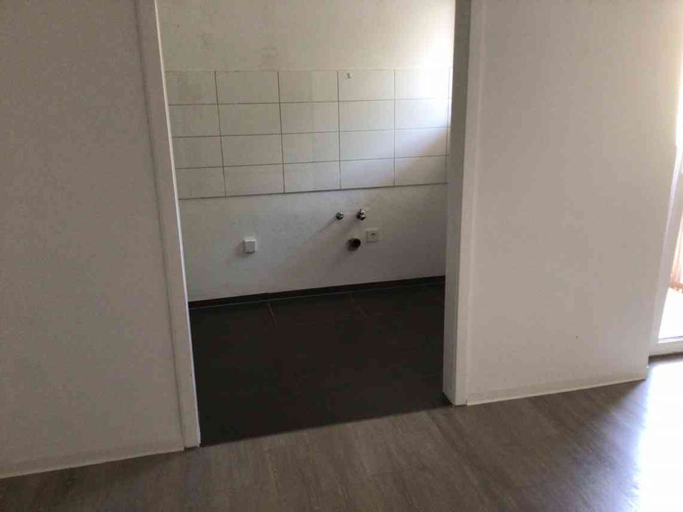 Schöne Wohnung: individuelle 2 -Zimmer-Wohnung - Foto 1
