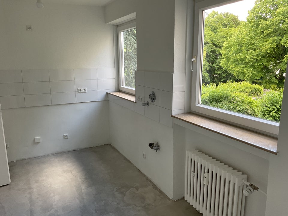 Neue Wohnung, neues Glück! Geräumige 3-Zimmer-Wohnung - Foto 1