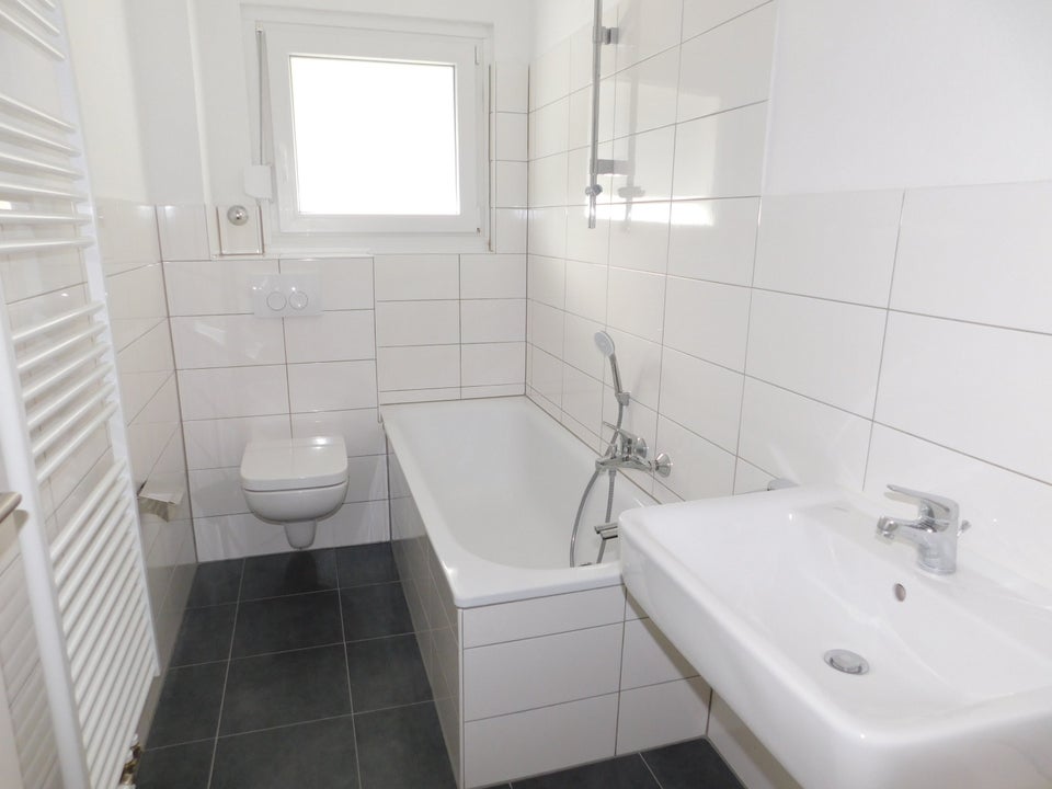 Überruhr-Holthausen: Frisch renov. 3-Zi.-Whg. mit großem Balkon - Photo 4