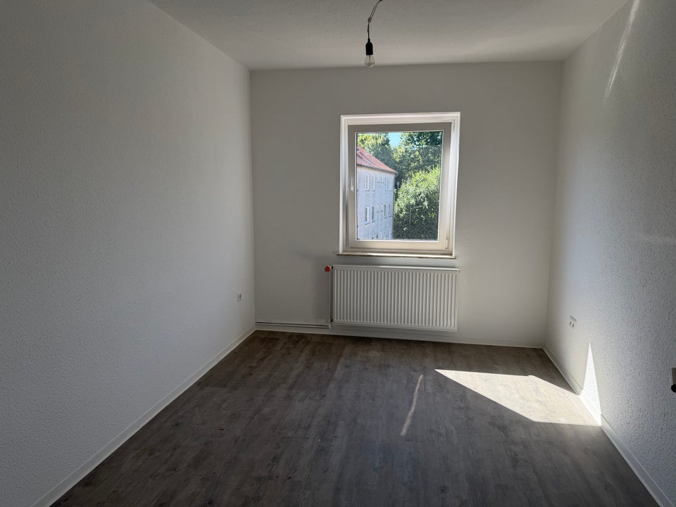Ganz neu – Erstbezug nach Komplettsanierung! - Photo 2
