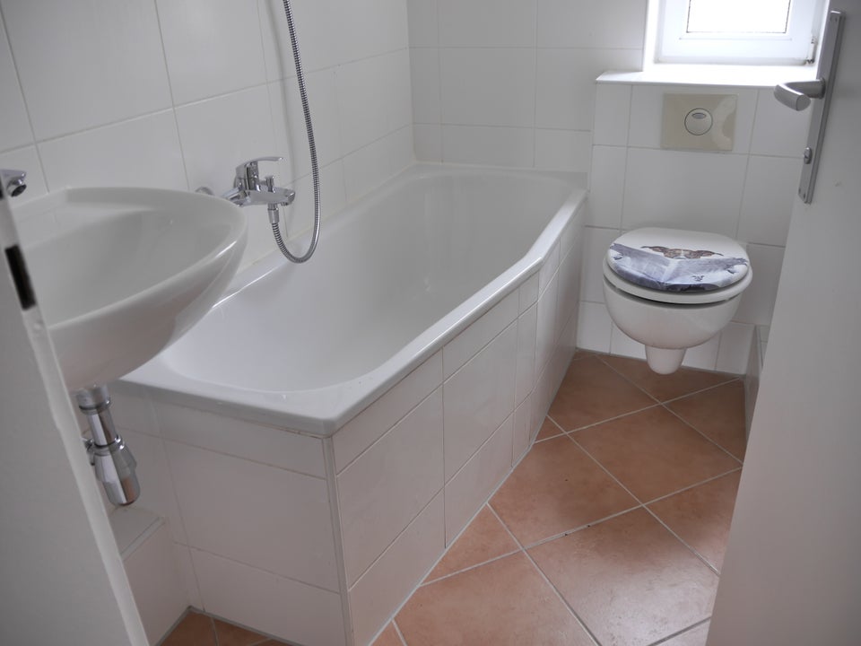 Schöne 3-Zimmer-Wohnung mit Tageslichtbad und Balkon im Limes-Quartier zu vermieten - Foto 2