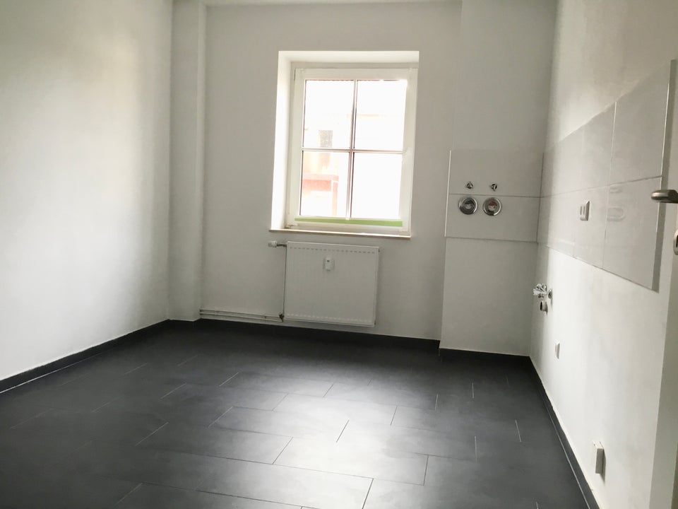 Gemütliche 2,5-Zimmer-Wohnung mit Tageslichtbad und Balkon - Photo 2