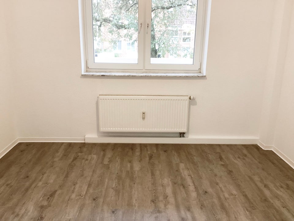 Moderne Wohnung mit bodengleicher Dusche und 2 Balkone - Foto 4