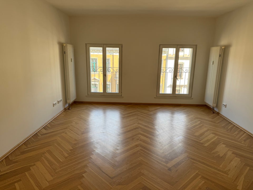 Leipzig Tschaikowskistraße- 2 Zimmer Wohnung - frei ab sofort - Foto 5