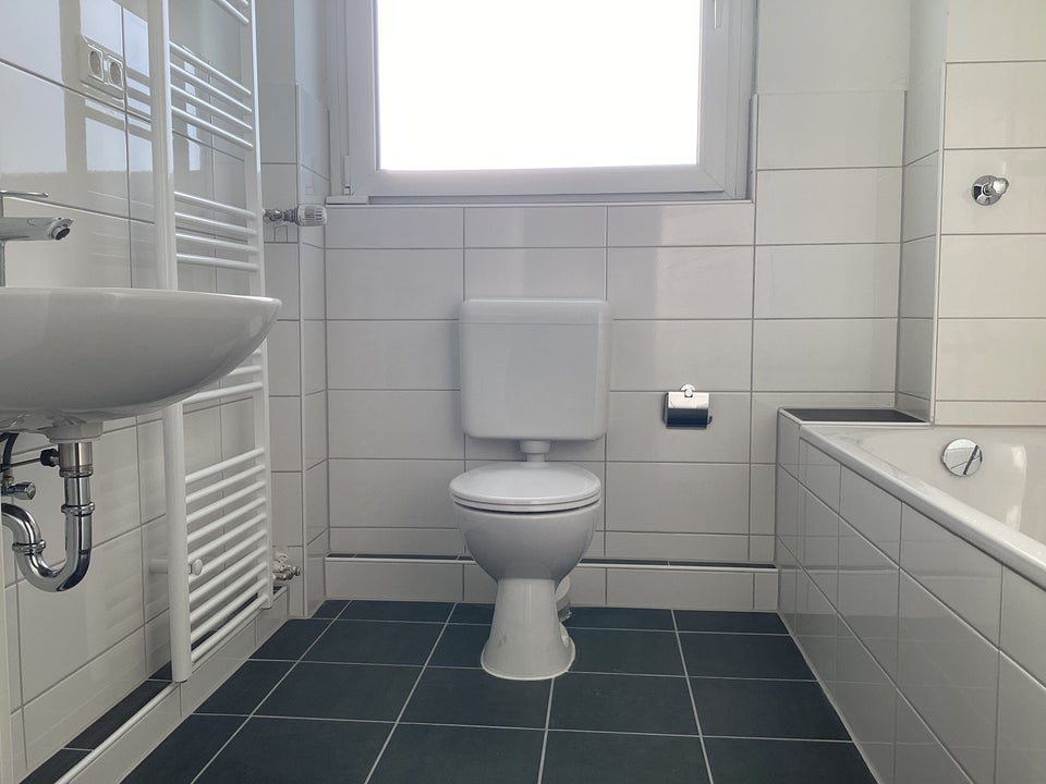 3-Zimmer Wohnung mit Balkon und Aufzug! - Foto 1