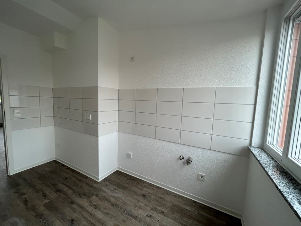 Top modernisierte 2-Zimmer Wohnung ! - Photo 2