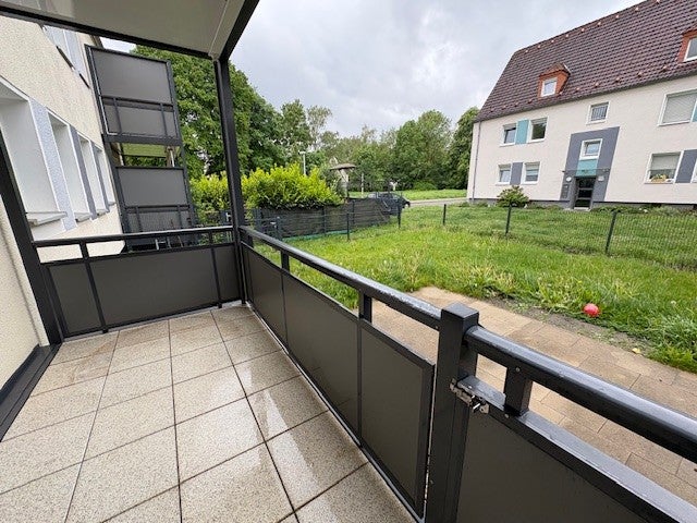Hier findet jeder seinen Platz: 3,5-Zimmer-Wohnung mit Balkon - Foto 3