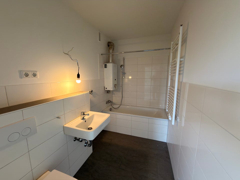 Hier macht wohnen Spaß: ansprechende 3,5-Zimmer-Wohnung - Photo 4