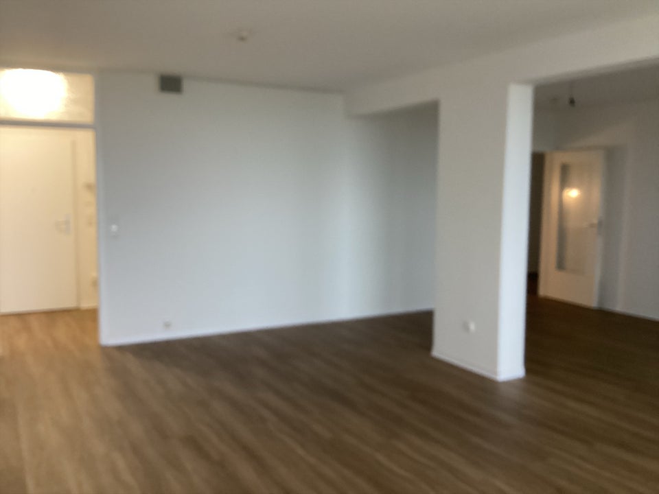 Tolle Aussicht: Helle großzügige 3-Zimmerwohnung - Foto 1