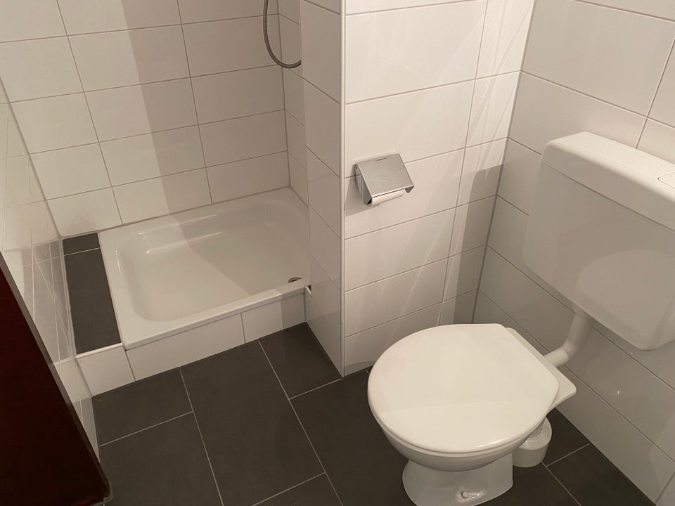 Schöne Wohnung sucht Mieter: Bezugsfertige 2-Zimmer Wohnung - Foto 2