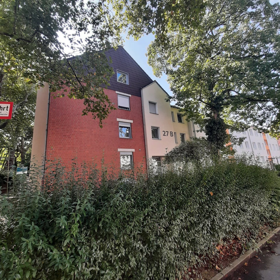 Neue Wohnung, neues Glück! 1-Zimmer-Stadtwohnung - Photo 3