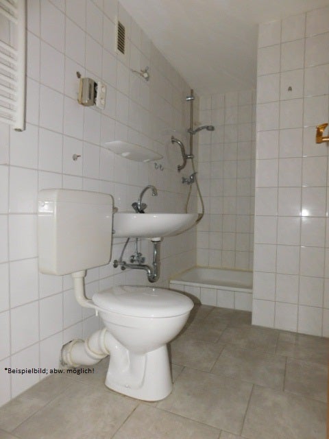 Praktisches 1-Raum-Appartement im 6. OG mit Balkon und Ausblick... - Photo 5
