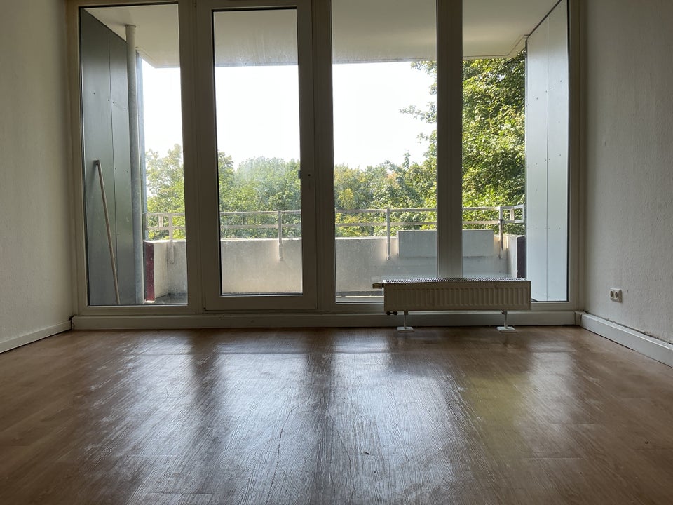 Einzugsbereite und moderne 3-Zimmer-Wohnung mit Balkon! - Photo 1
