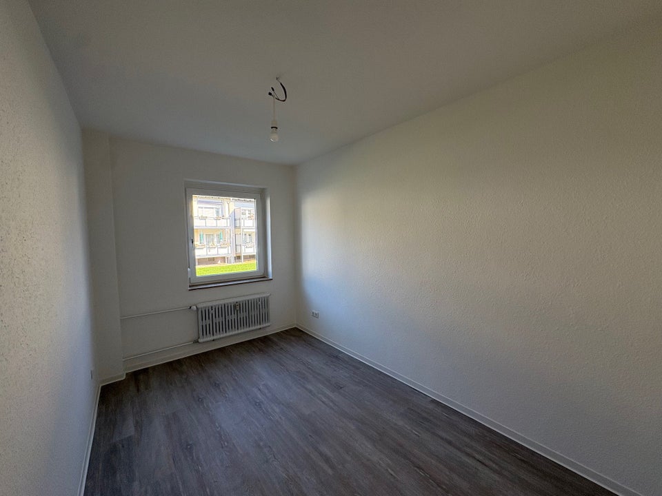 Reinkommen und Wohlfühlen: praktische 3-Zimmer-Wohnung - Foto 2