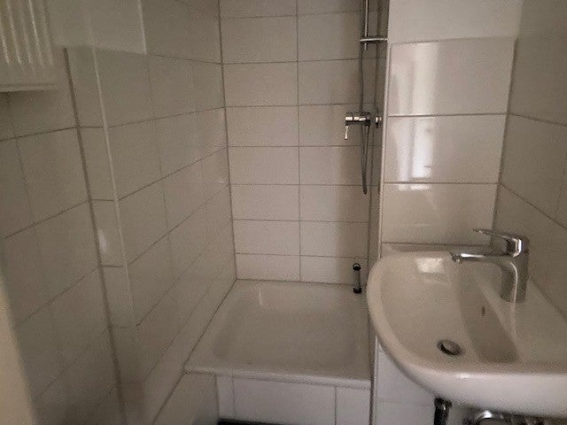 Tolle 1-Zimmer Wohnung mit großem Balkon ,ab sofort verfügbar! - Foto 3