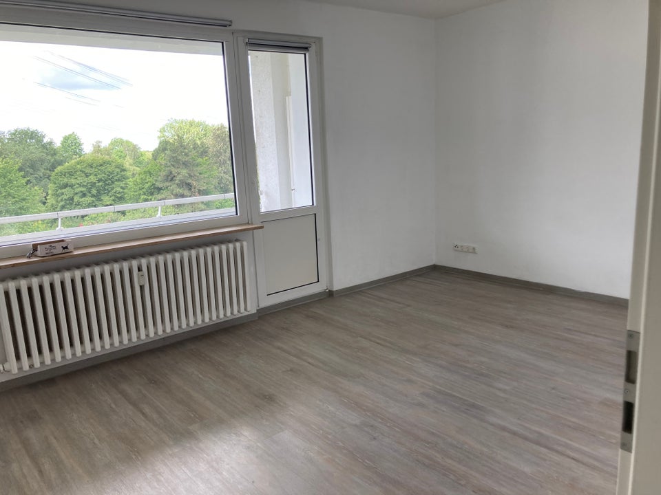Hier hat jeder Platz: günstig geschnittene 3 - Zi.-Wohnung mit Ausblick ins Grüne - Foto 5