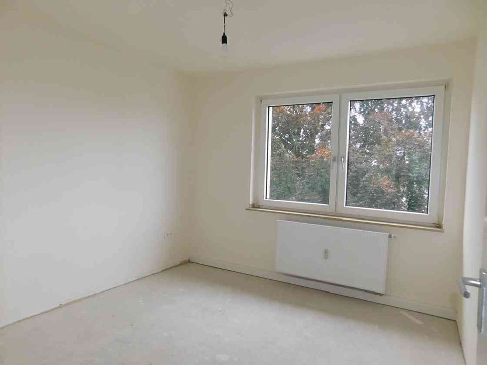 Überruhr-Hinsel: Helle 3-Zimmer-Wohnung mit Balkon - Foto 1