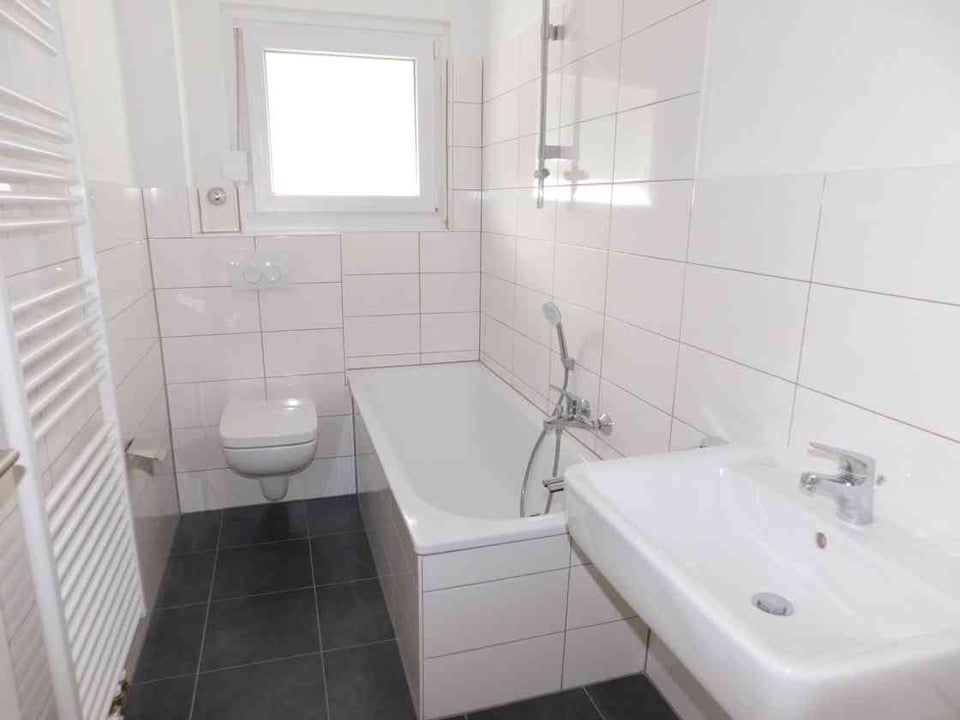 Überruhr-Holthausen: Bezugsfertige 3-Zi.-Whg. mit Balkon - Photo 2