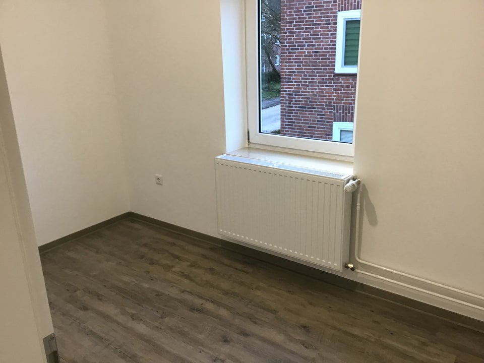 Komplett modernisierte 2,50-Zimmer-Wohnung im Erdgeschoss - Photo 4
