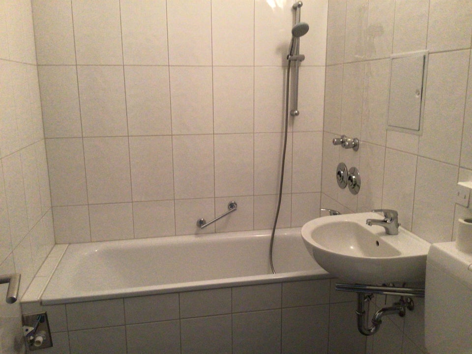 Sofortige Anmietung! Schöne 2-Zimmer-Wohnung mit Balkon! - Foto 4