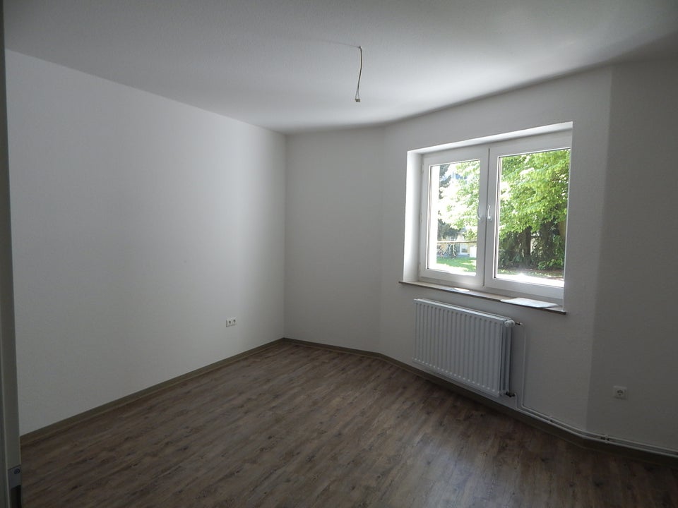Ansprechende 3-Zimmer-Wohnung in grüner Umgebung - Foto 3