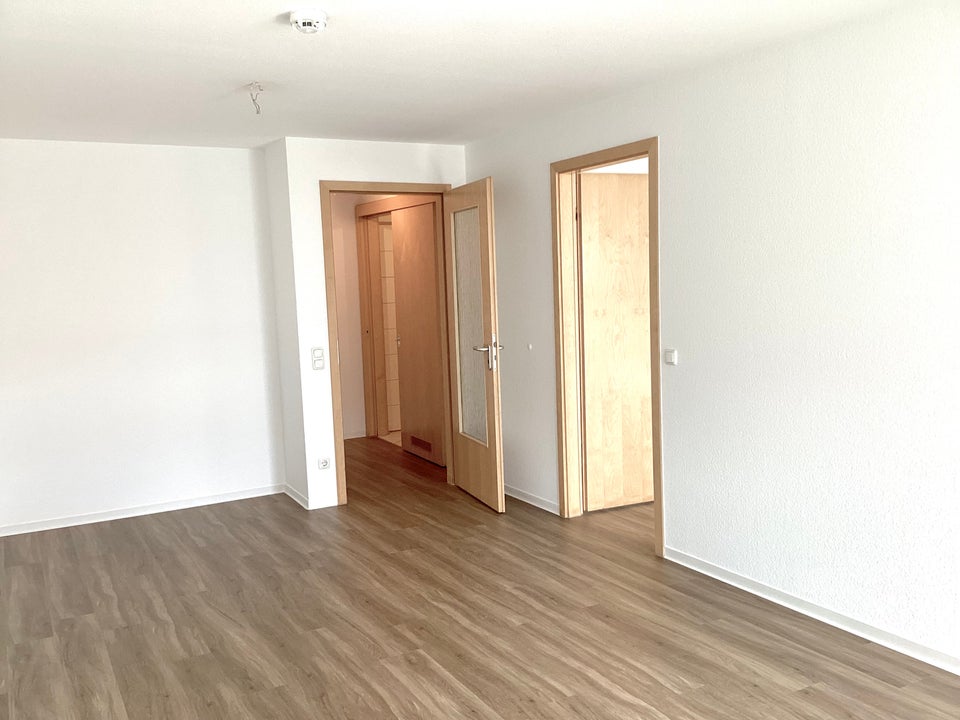 Ab sofort! 2-Zimmer-Wohnung mit Balkon, Aufzug und Dusche - Foto 4