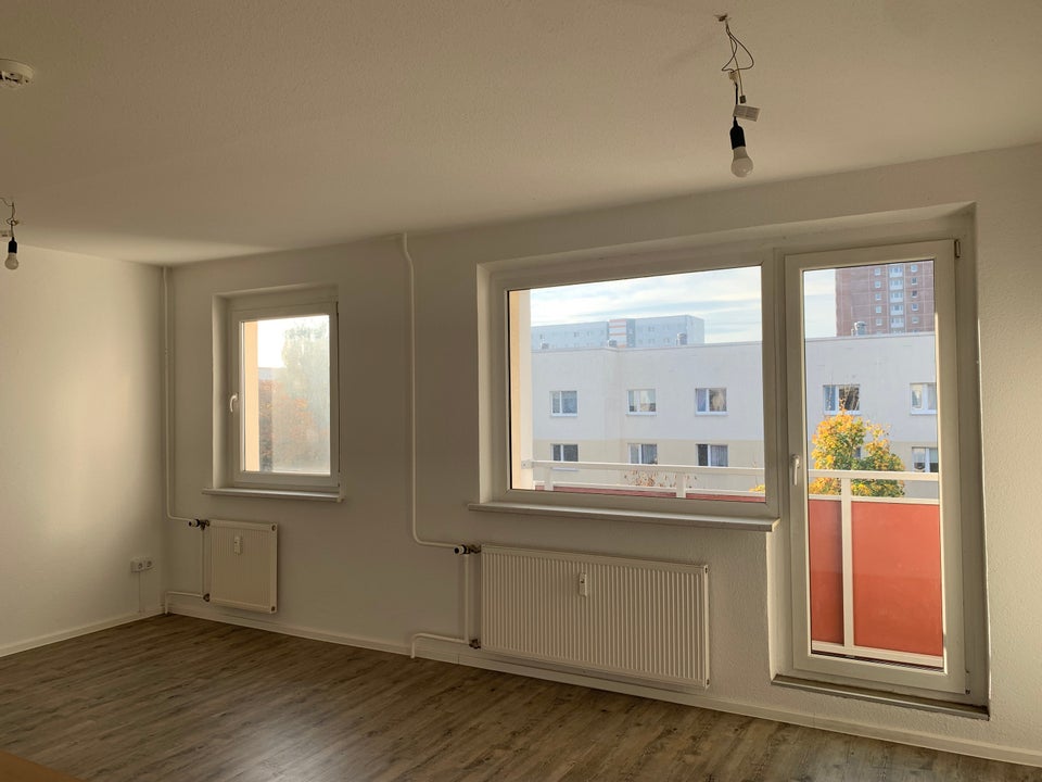 Schöne 3-Zimmer-Wohnung nähe Zoopark! - Foto 1