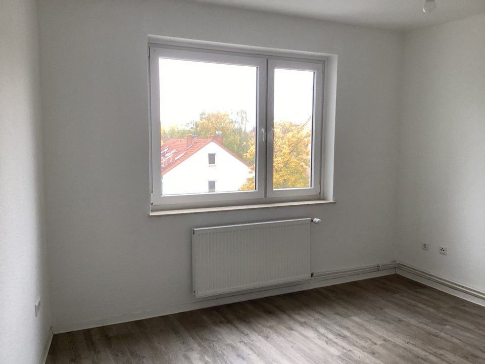 City-Wohnung mit Balkon und Einbauküche | 2 Zimmer auf ca. 62 m² - Photo 2