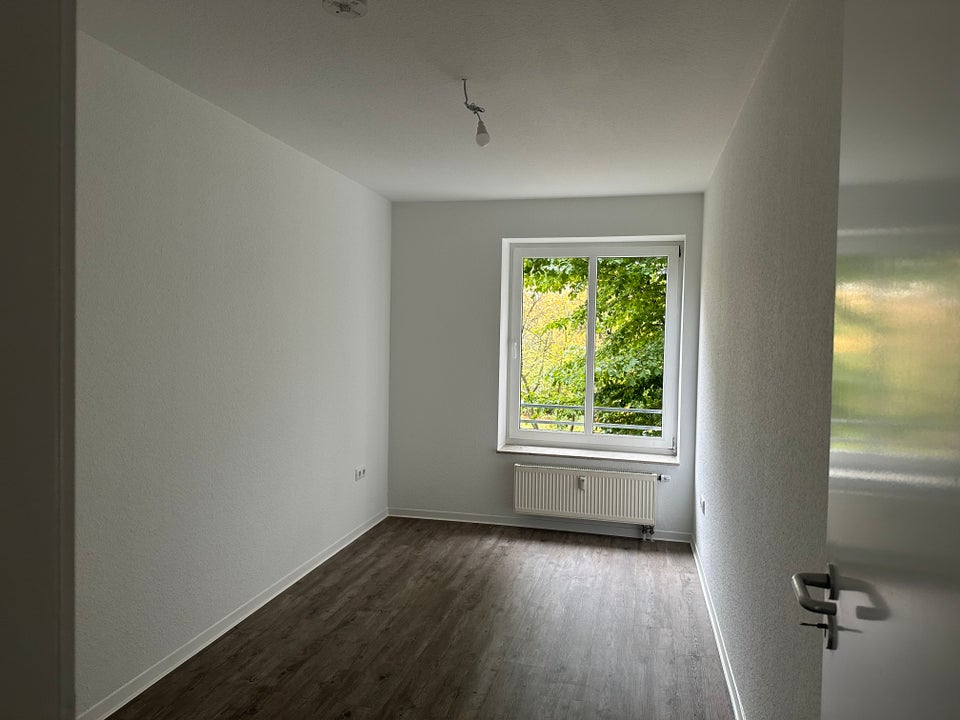 Ihre Zukunft - Ihre Wohnung: 4-Zimmer-Stadtwohnung - Foto 1