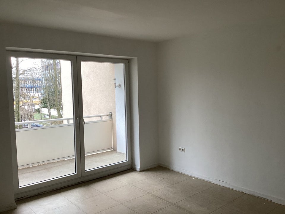 Golzheim - Sanierte 1-Zimmer-Wohnung mit Balkon - Foto 4