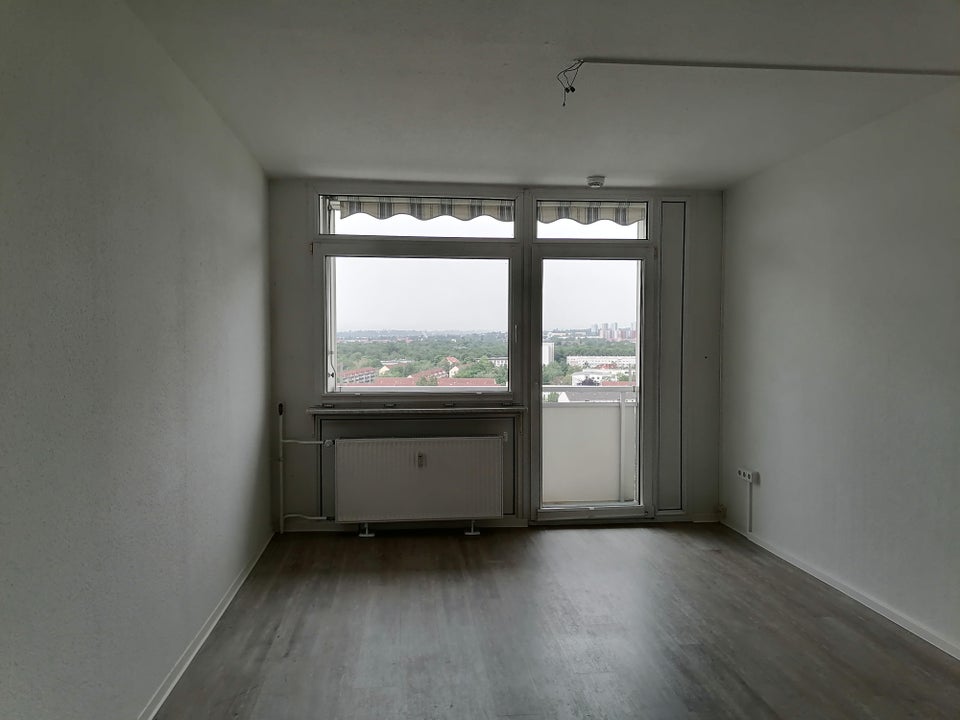 Schöner Wohnen in dieser praktischen 2-Zimmer-Wohnung mit Balkon und offener Küche - Foto 1