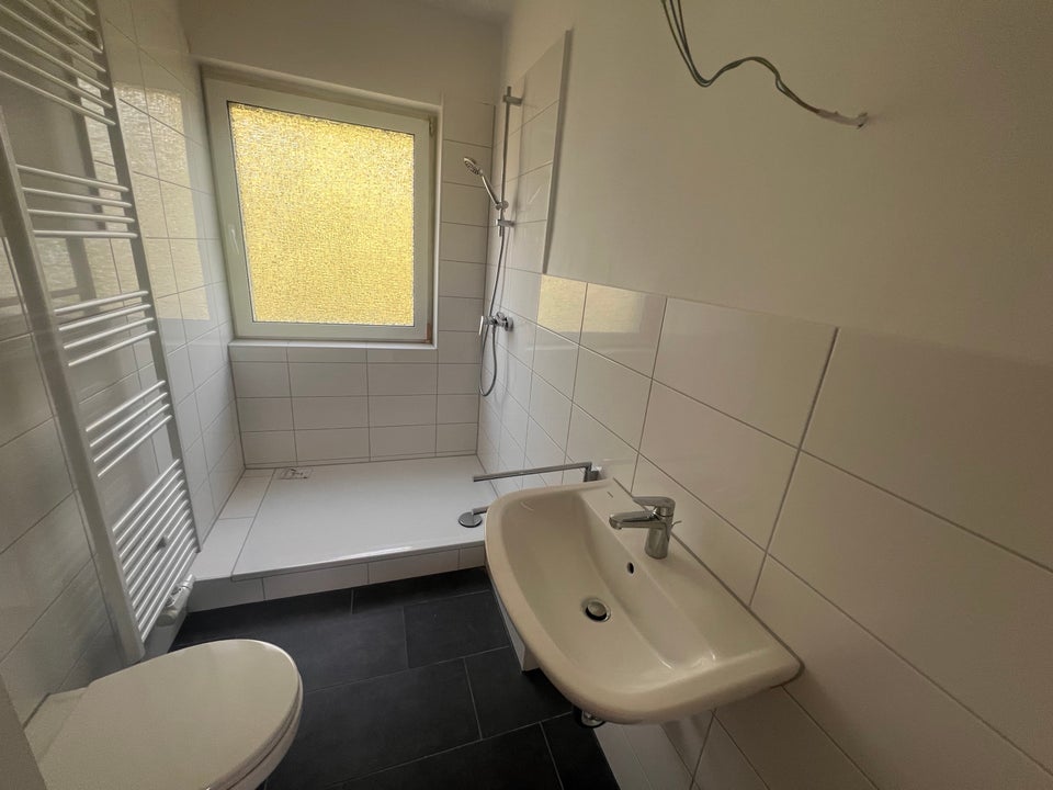 3-Zi.-Wohnung für Sie frei! - Foto 2