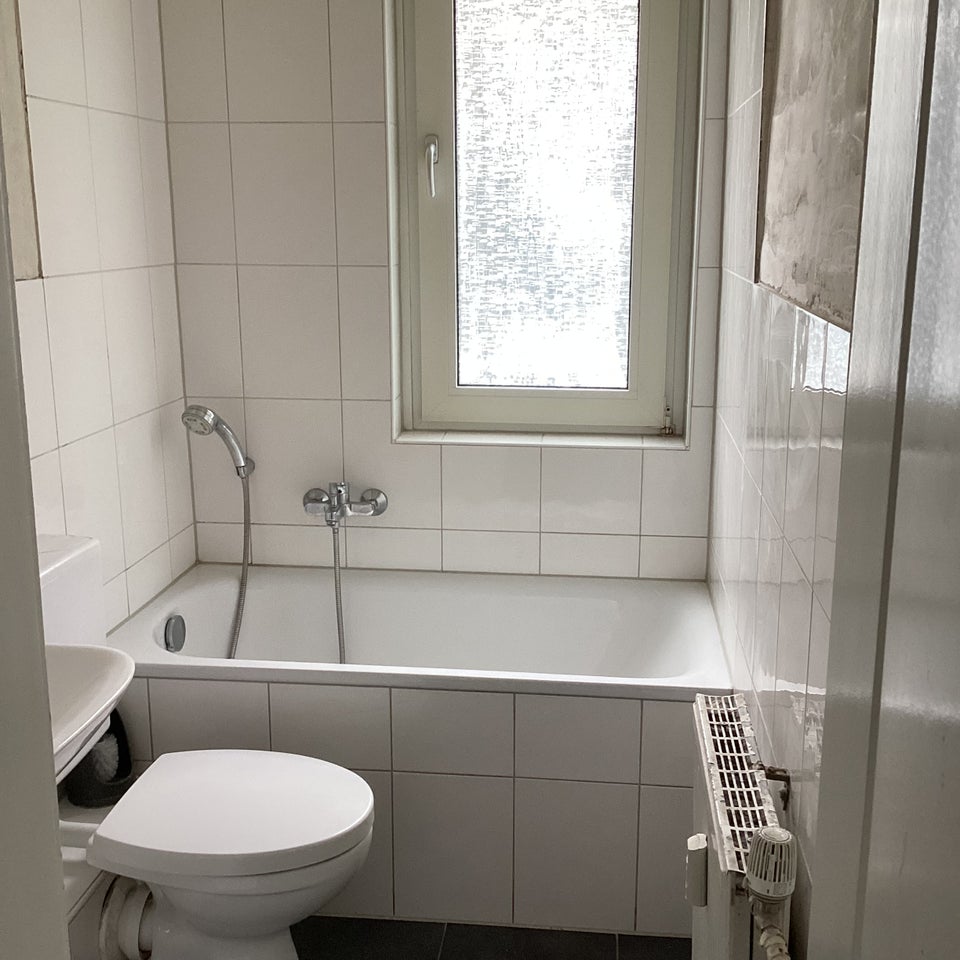 Schöne 1-Zimmer-Wohnung mit neuem Bad - Photo 2