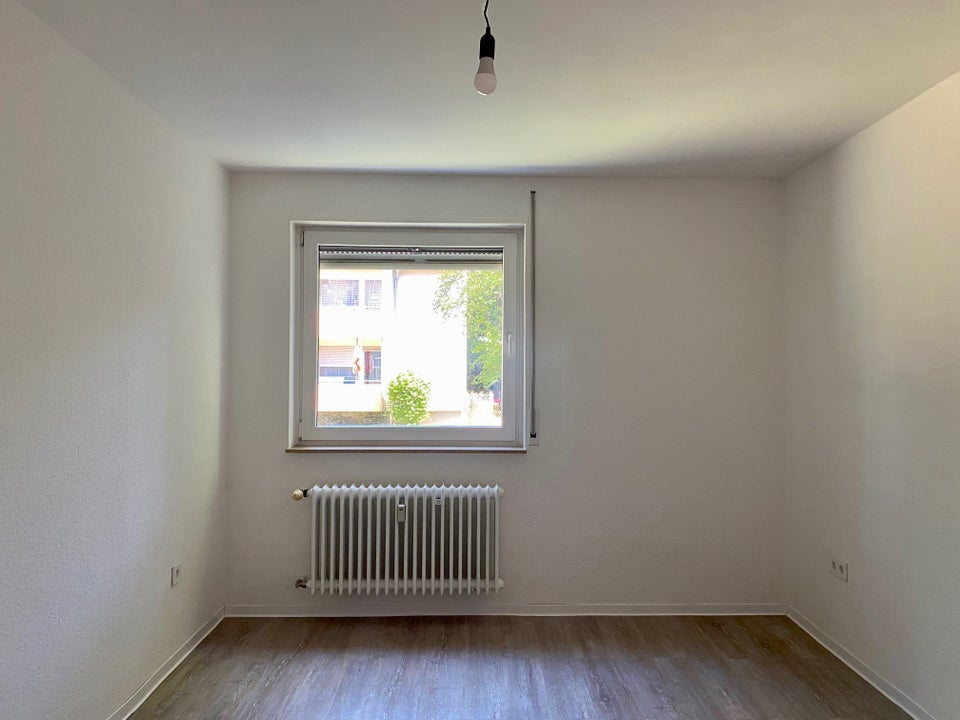 Kurzfristige Anmietung möglich - 2-Zimmer-Wohnung mit Tageslichtbad - Foto 4