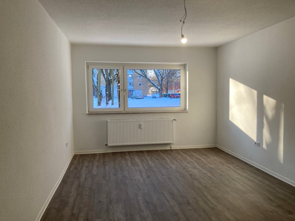 Im Erdgeschoss wohnen, das wird sich lohnen! - Foto 1