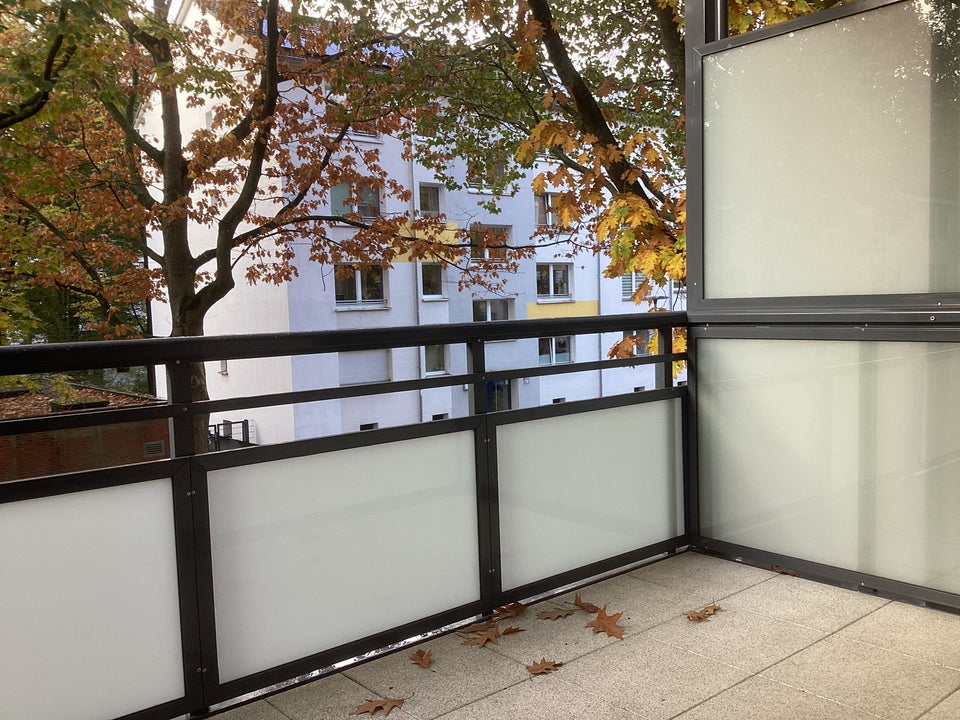 Schicke 2-Zimmer-Wohnung mit großem Balkon - Photo 3