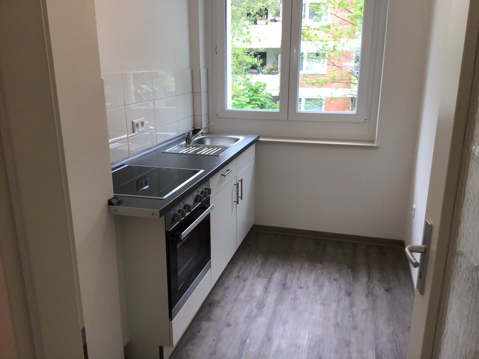 Individuelle 2,50-Zimmer-Wohnung mit Balkon - Foto 3