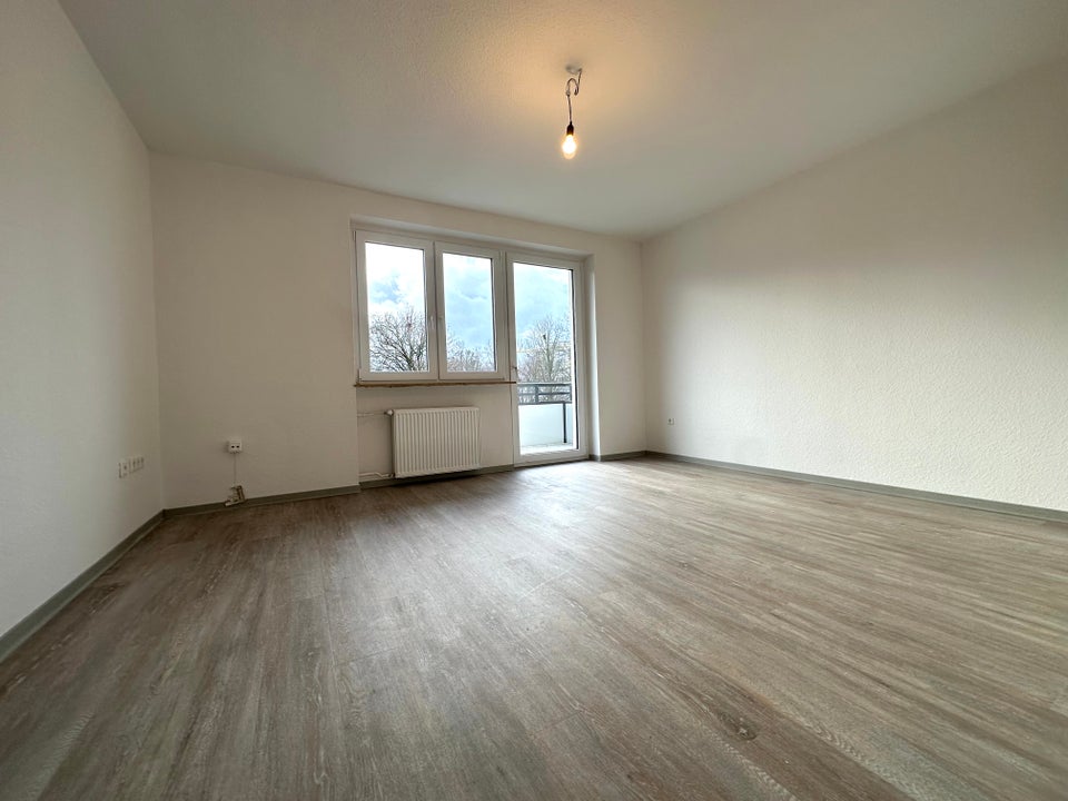 Schöner Wohnen: 3,5-Zimmer-Wohnung in zentraler Lage - Foto 1