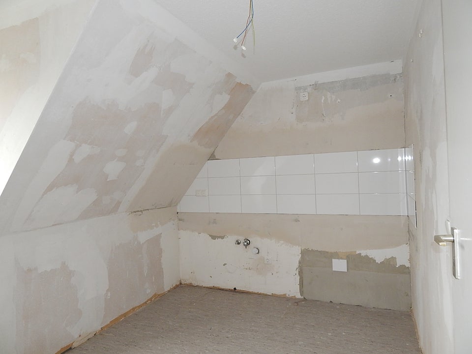 Stop! Interessante 2-Zimmer-Wohnung mit Ausblick - Photo 1