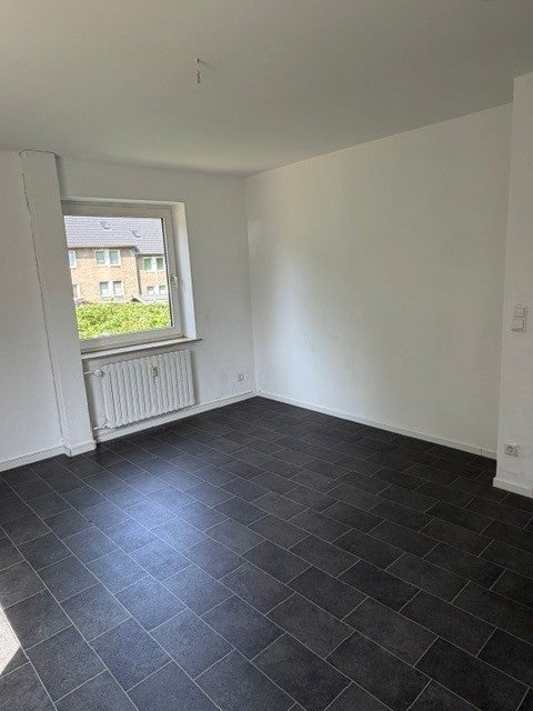 Hier Zuhause fühlen: günstige 3-Zimmer-Wohnung - Foto 4