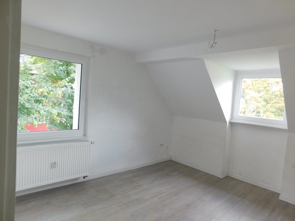 3-Zimmer-Dachgeschoss-Wohnung in Dellwig - Photo 5