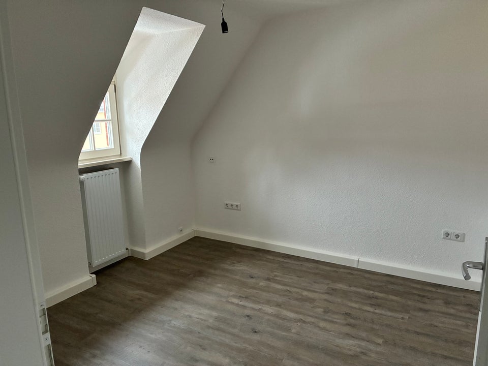 Wohn(t)raum mit Charme - 3-Zimmer-Wohnung im Dachgeschoss - Foto 5