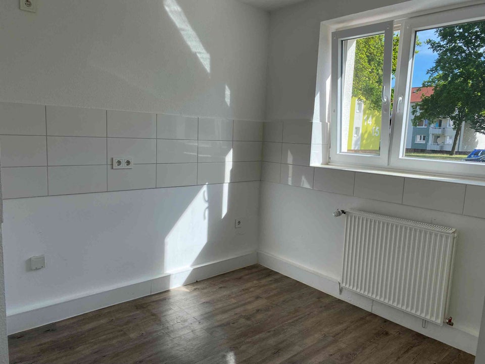 Renovierte 3-Zimmer-Wohnung mit Balkon - Photo 3