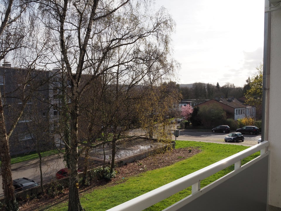 Stop! Weitläufige 3-Zimmer-Wohnung - Photo 3