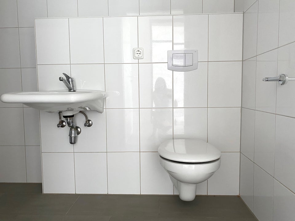 Erstbezug nach Renovierung: 3-Zimmer Wohnung mit Ausblick! - Foto 5