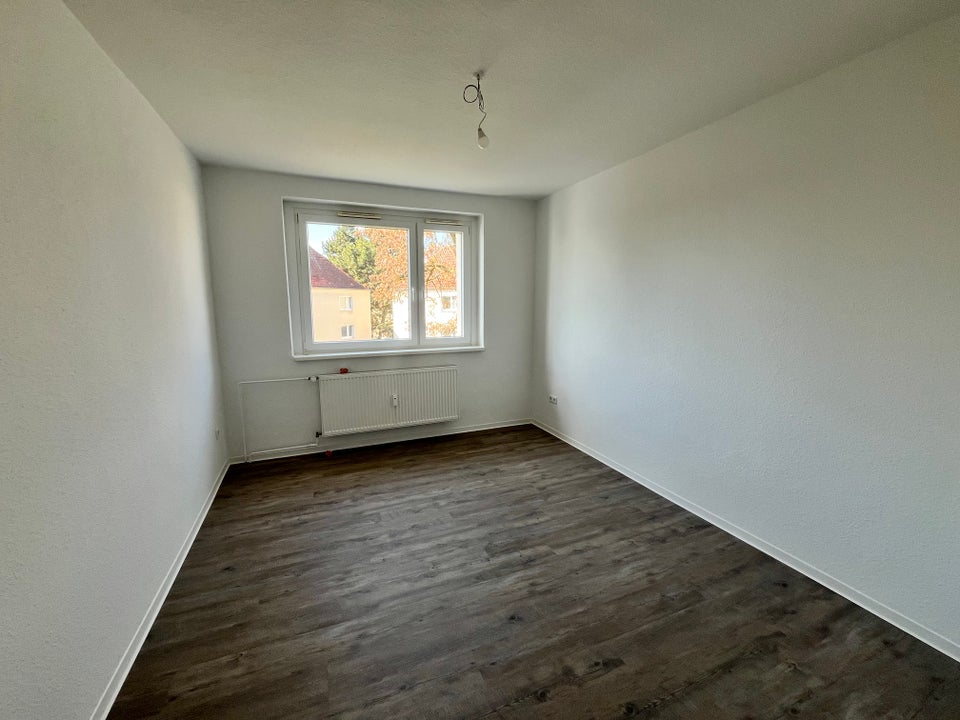 Gelegenheit: interessante 2,5-Zimmer-Wohnung - Foto 4