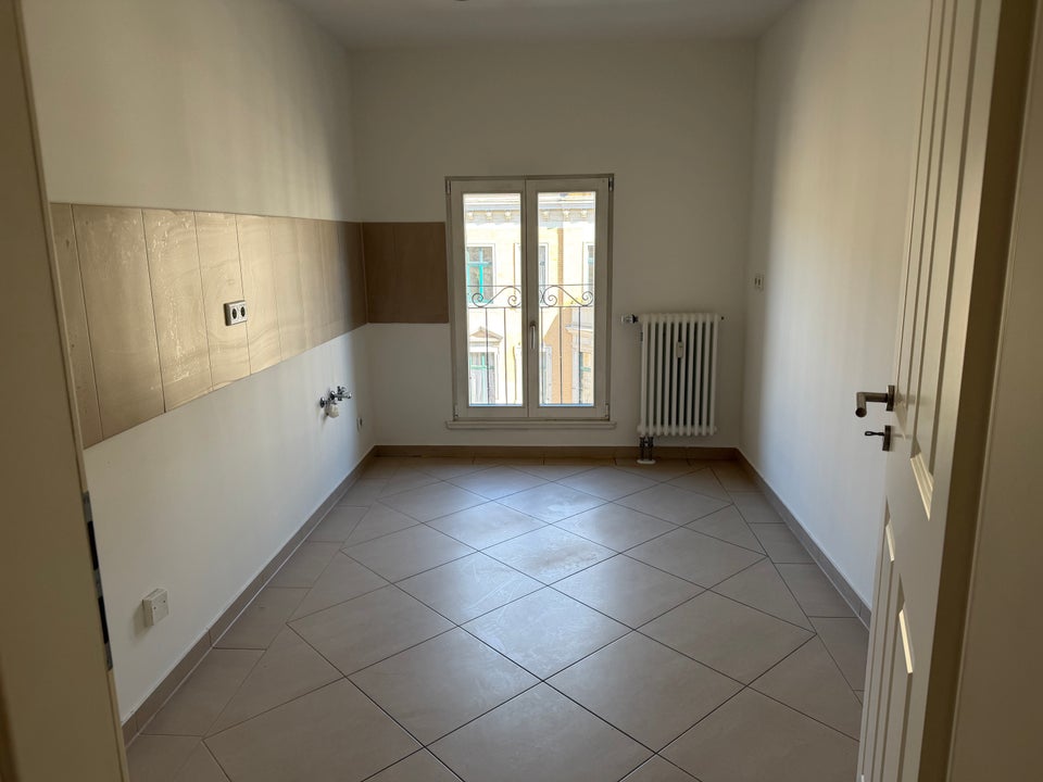 Leipzig Tschaikowskistraße- 2 Zimmer Wohnung - frei ab sofort - Foto 3